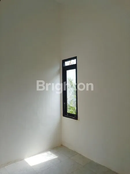 image RUMAH KATNIS ROYAL SIAP HUNI (6)