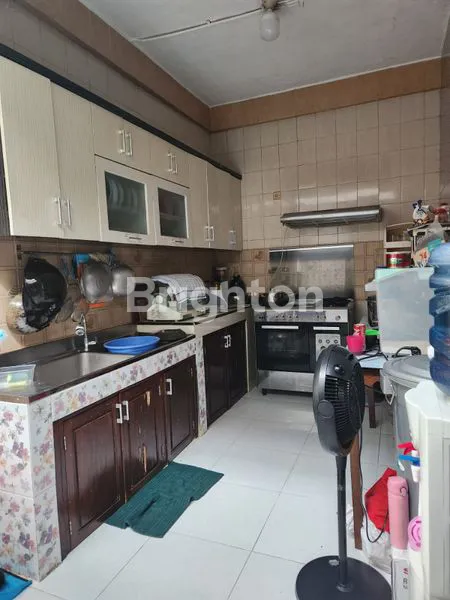 image RUMAH DI JELAMBAR MADYA (5)