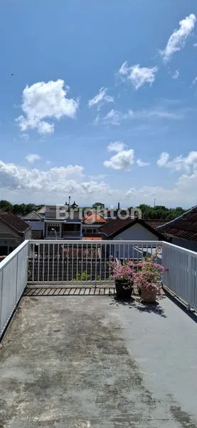 image RUMAH ASRI 2 LANTAI LUAS DAN NYAMAN DI JIMBARAN  (7)