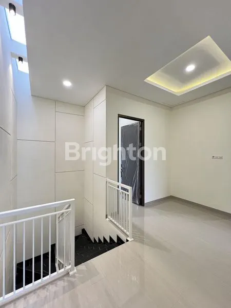 image BARUK DEKAT MERR NIRWANA RUNGKUT (6)