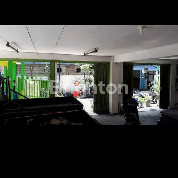 image RUKO 3 LANTAI ADA AC (5)