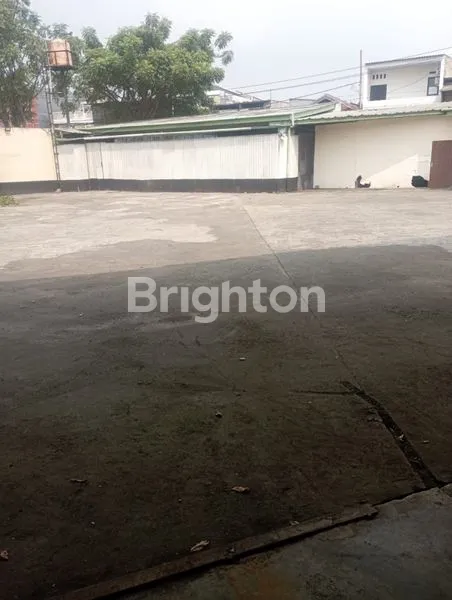 image GUDANG SERBAGUNA CENGKARENG (3)