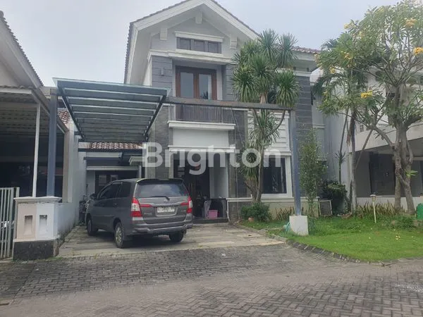 image ROYAL PALAIS WISATA BUKIT MAS WIYUNG (1)