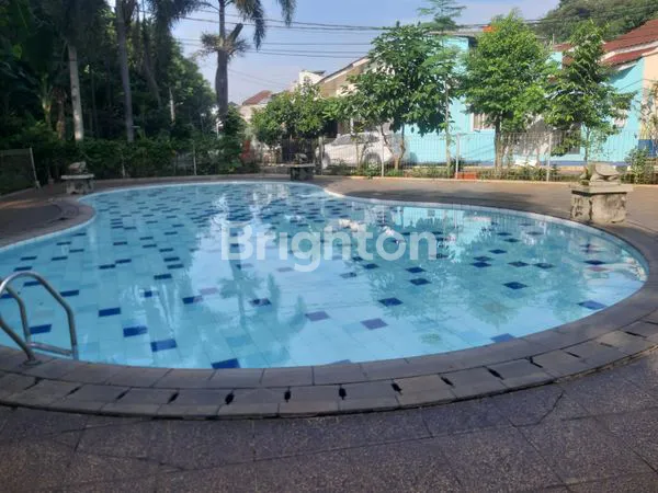 image RUMAH ASRI DALAM PERUMAHAN DICIPAYUNG DEPOK  (8)