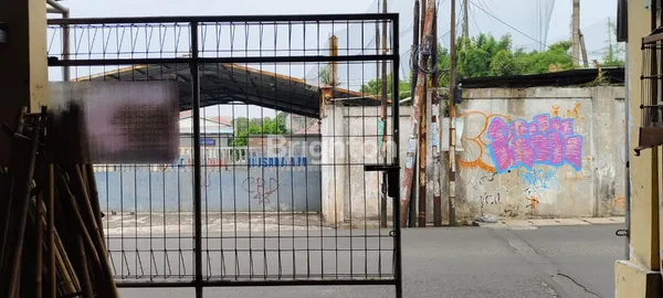 image TOKO / WORKSHOP LOKASI RAMAI LOKASI CIRENDE (4)