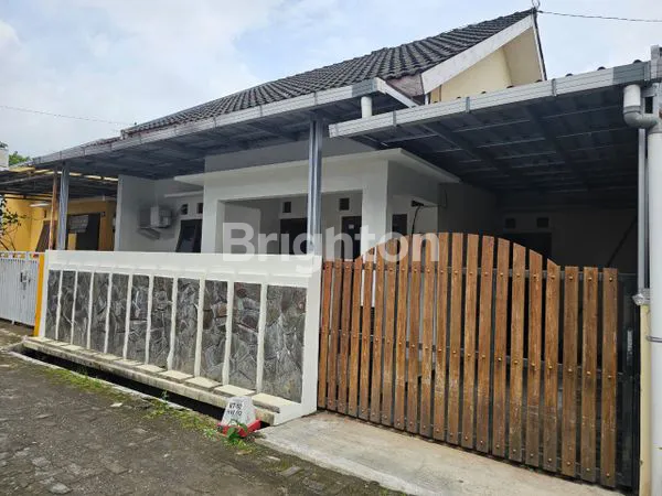 image RUMAH 2 LANTAI SIAP HUNI SALATIGA SEMARANG (8)