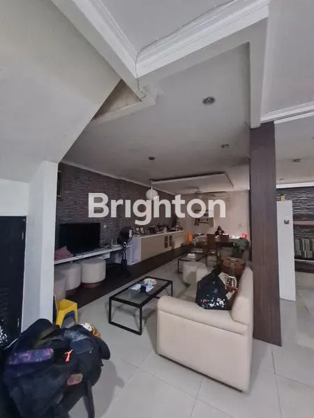 image DIJUAL RUMAH MEWAH 2 LANTAI FULL RENOV DALAM CLUSTER KOTA WISATA CIBUBUR (3)