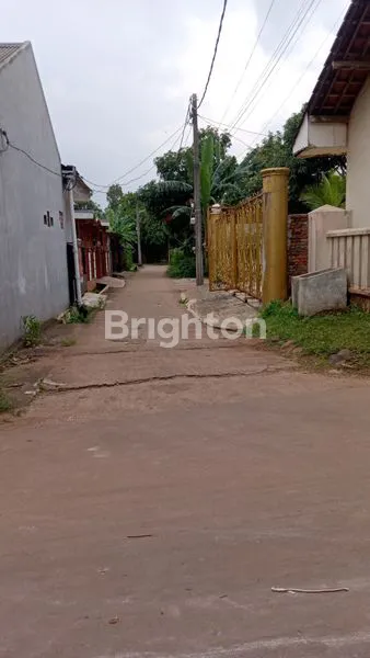 image RUMAH SERASA VILLA DENGAN PAVILLION DISAMPING RUMAH, BERLOKASI DI JATISAMPURNA, KRANGGAN, BEKASI, JAWA BARAT (6)