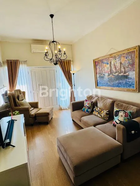 image RUMAH 2 LANTAI DI CLUSTER GRAHA RAYA DIJUAL (3)