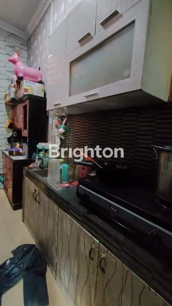 image RUMAH MINIMALIS 2 LT BERIKUT KONTRAKAN 4 PINTU DIJUAL  (3)