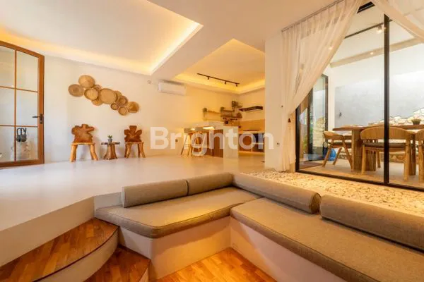 image SHISHI VILLA PETITENGET SEMINYAK  (1)