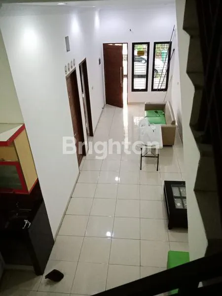 image RUMAH 2 LANTAI DI LIPPO UTARA - TANGERANG (3)