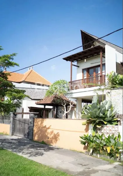 image VILLA DENGAN VIEW SUNGAI DAN SAWAH (5)