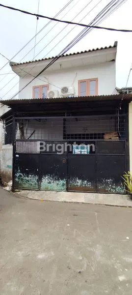 image TURUN HARGA!RUMAH 2 LANTAI DI KEDOYA SELATAN JAKARTA BARAT DEKAT SUPERINDO SUNRISE GARDEN (8)