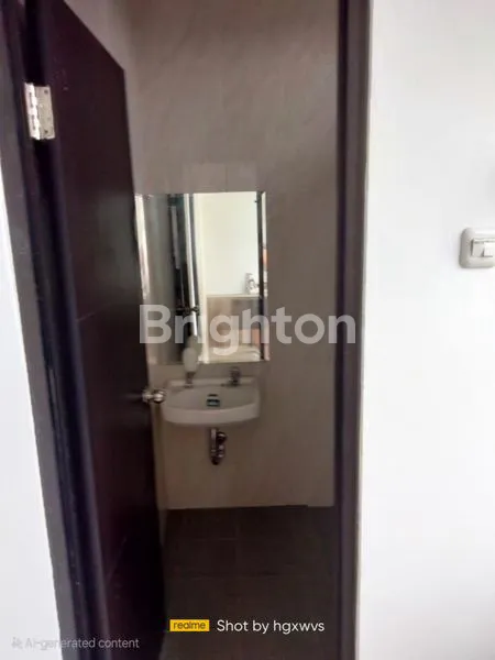 image RUMAH BAGUS DAN MODERN HARUS TERJUAL (2)