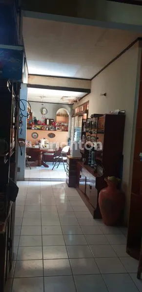 image BU PISAN RUMAH BERTINGKAT DI JALUR UTAMA MARGAHAYU RAYA METRO (3)