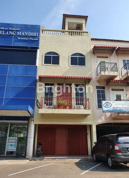 RUKO 4,5 LANTAI LOKASI STRATEGIS RING 1 BATAM CENTRE