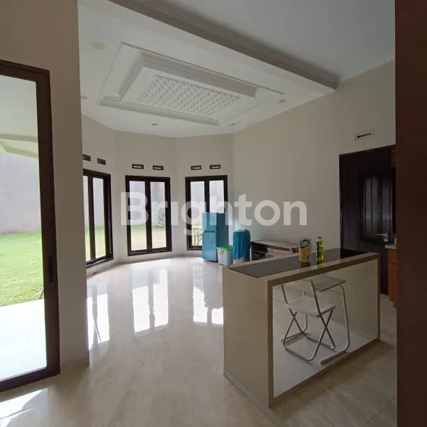 image RUMAH HOOK LUAS 960 M² GAYA BANDOENG TEMPO DOELOE DI KOTA BARU PARAHYANGAN – 1 LANTAI NEGO (4)