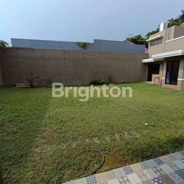 image RUMAH HOOK LUAS 960 M² GAYA BANDOENG TEMPO DOELOE DI KOTA BARU PARAHYANGAN – 1 LANTAI NEGO (8)