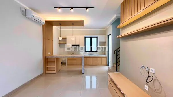 image SUMMARECON CROWN GADING MINIMALIS MODERN SEMI FURNISH DEKAT HARAPAN INDAH (2)