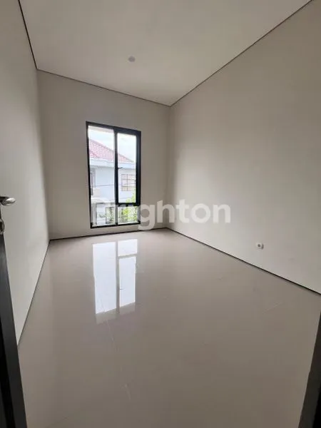 image RUMAH 2 LANTAI DI BINTARO JAYA SEKTOR 5 DIJUAL (4)