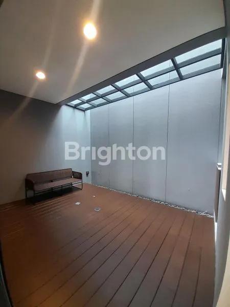 image RUMAH BARU STRATEGIS DI SUMMARECON BANDUNG (5)