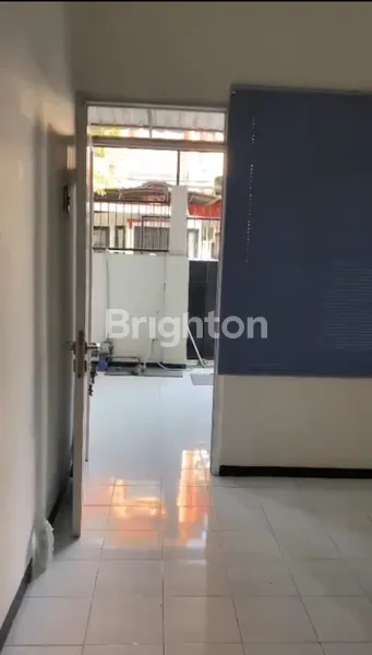 image PAS SAMPING TOLL SIDOARJO (4)