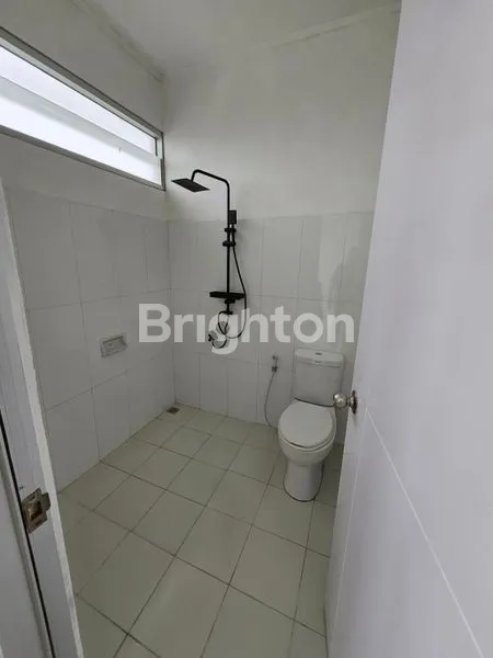 image RUMAH DEKAT GERBANG UTAMA CLUSTER: FLORENCE. CITRA RAYA. CIBITUNG. TANGERANG (5)