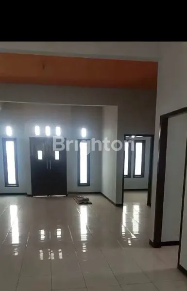 image RUKO STRATEGIS DI JALAN JUGRUK REJOSARI, SAMBIKEREP SURABAYA (4)