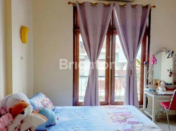 image GOMBEL PERMAI RUMAH 2 LANTAI BAGUS SIAP HUNI DEKAT TENGAH KOTA SEMARANG ATAS (7)