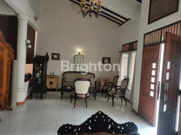 image RUMAH 2 LANTAI (2)