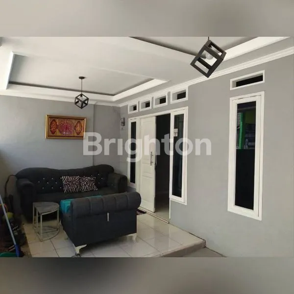 image RUMAH DI KOMPLEK DIJUAL CIPUTAT (2)