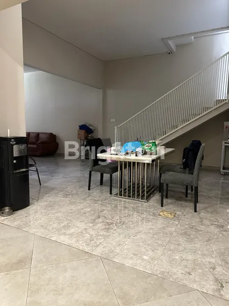 image GRAHA TIRTA BROMELIA WARU 2 LANTAI (2)