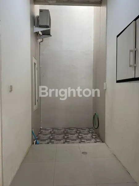 image RUMAH 2 LANTAI PALEM PONDOK TJANDRA DEKAT RAYA MERR DAN RUNGKUT (6)