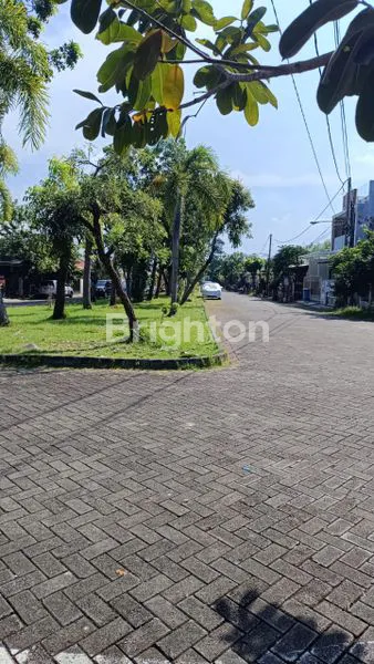 image DEPAN TAMAN SUKOLILO DIAN REGENCY KEPUTIH DEKAT GRAND EASTERN, MULYOSARI, SUTOREJO, EAST COST (3)