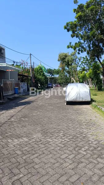 image DEPAN TAMAN SUKOLILO DIAN REGENCY KEPUTIH DEKAT GRAND EASTERN, MULYOSARI, SUTOREJO, EAST COST (2)
