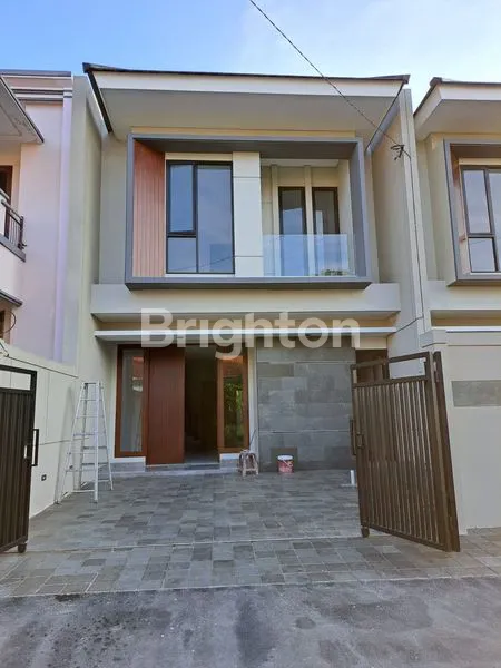 image RUMAH MINIMALIS BARU GRESS DARMO PERMAI SELATAN SURABAYA BARAT (1)