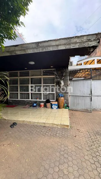 image RUMAH PUSAT KOTA COCOK BUAT USAHA (4)