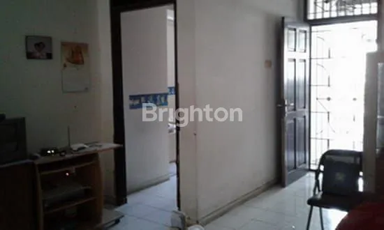 image RUMAH DEKAT DENGAN SEKOLAH DAN PASAR DI GADING SERPONG (6)