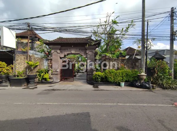 image TANAH + BANGUNAN RUMAH STYLE BALI DI SANUR (1)