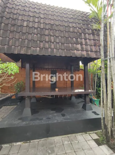 image TANAH + BANGUNAN RUMAH STYLE BALI DI SANUR (7)