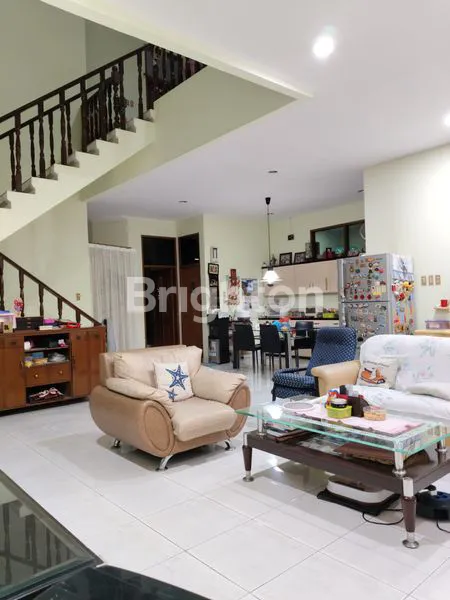 image RUMAH MEWAH 2LANTAI DIKOMPLEK TAMAN HARAPAN INDAH JELAMBAR GROGOL PETAMBURAN JAKARTA BARAT  (6)