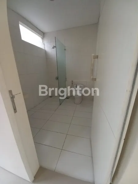 image RUMAH 2 LANTAI TAMAN PUSPA RAYA (4)