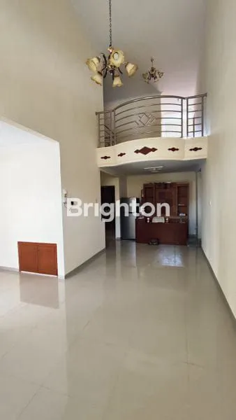 RUMAH DUTAMAS. HOOK. PINGGIR JALAN BESAR, BATAM CENTER