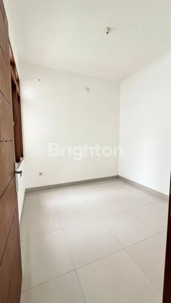 image RUMAH BARU VANDA KEMANG PRATAMA (7)