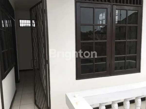 image  RUMAH STRATEGIS SELANGKAH MENUJU STASIUN MRT LEBAK BULUS JAKARTA SELATAN  (8)