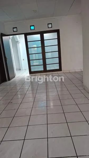 image RUMAH SIAP HUNI DIKOMPLEK ELITE BUMI PANYAWANGAN (2)