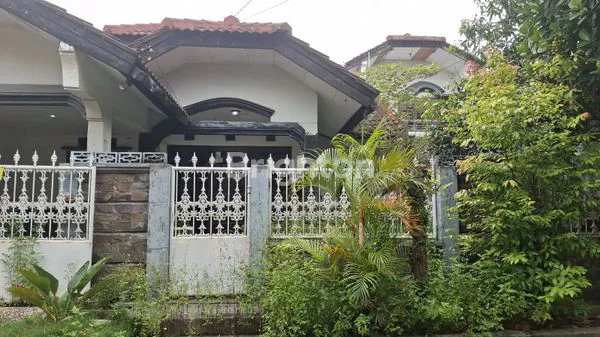 image RUMAH SIAP HUNI DIKOMPLEK ELITE BUMI PANYAWANGAN (1)