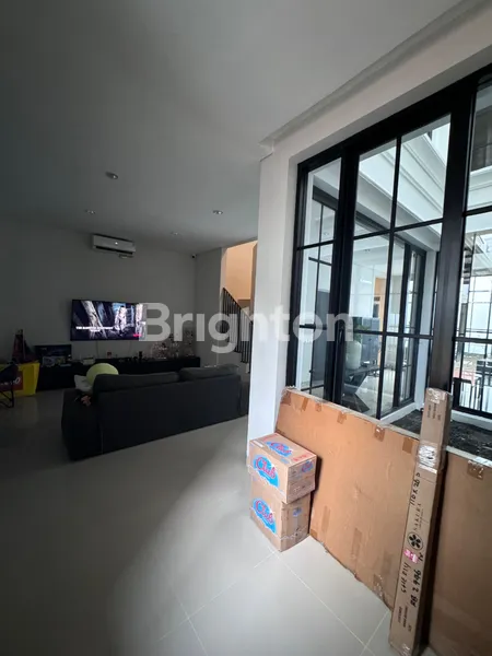 image NEW GRESS RUMAH THE WHITE HOUSE BY DIAN ISTANA SURABAYA BARAT (2)