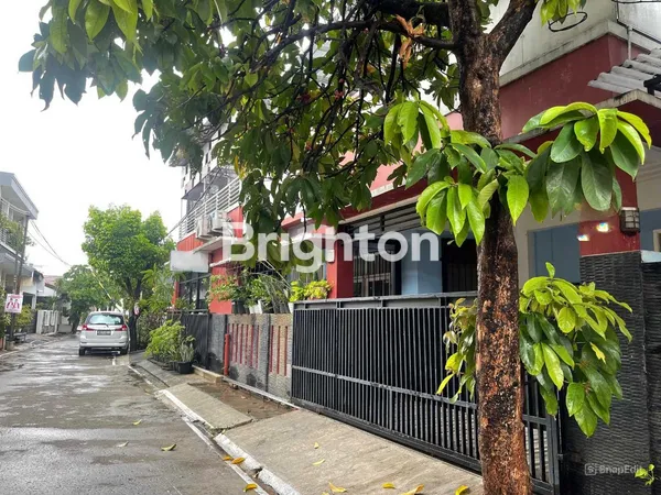 RUMAH MODERN AMAN & NYAMAN DI KOTA BEKASI